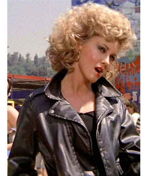 olivia newton john grease disfraz|Leather jacket Olivia Newton